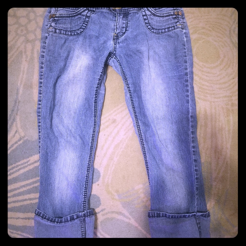 Capri Jeans